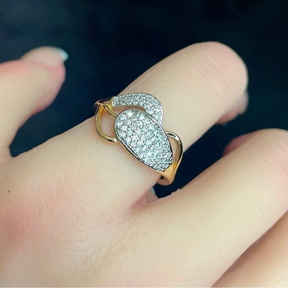 Unique design ring - Picture 4 of 6